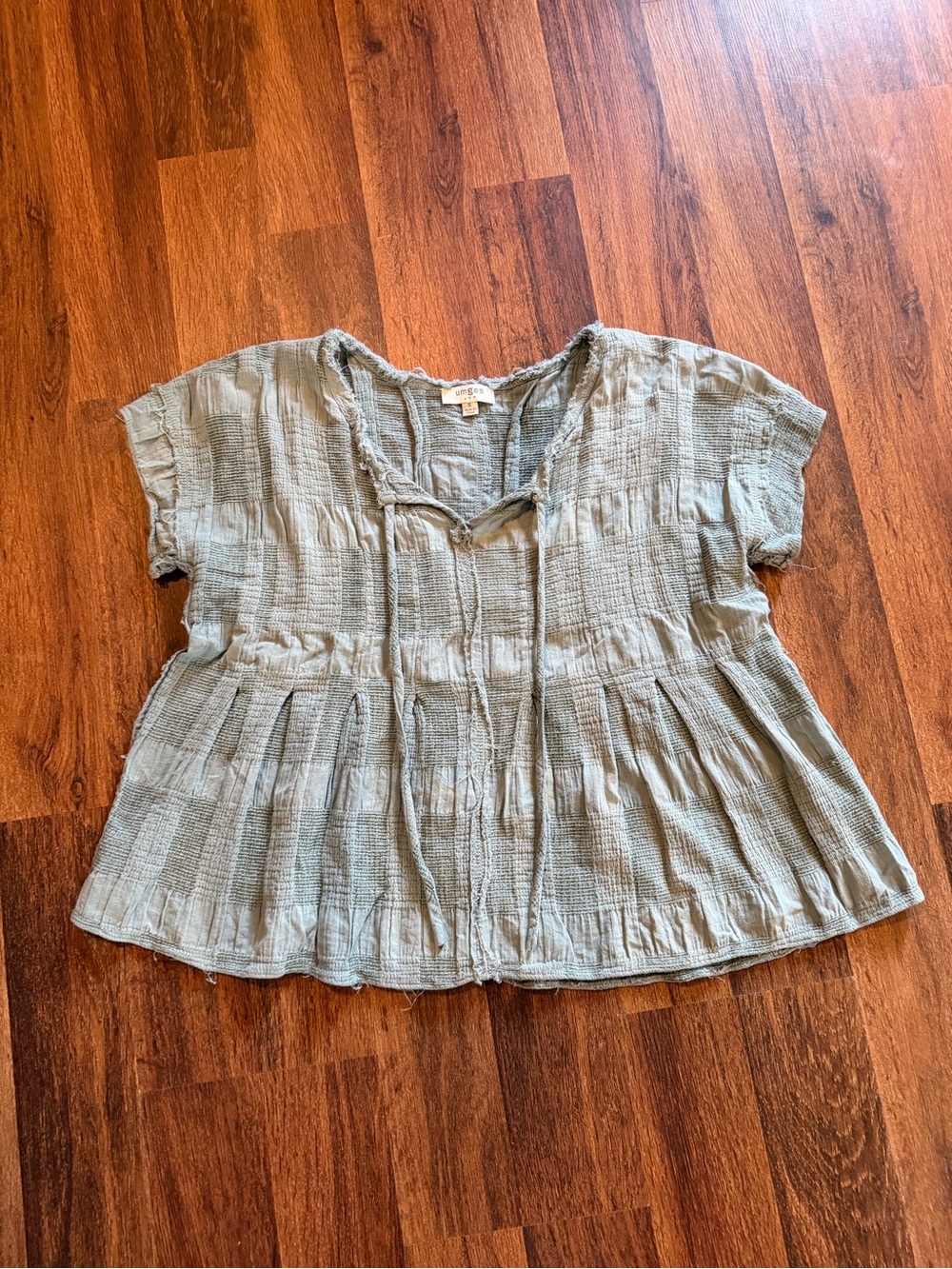 Umgee Sage Textured Gauze Peasant Blouse with Tie